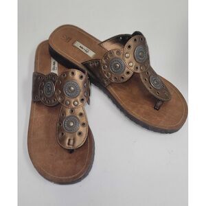Metro 7 Phoebe Bronze‎ Sandles Size 7